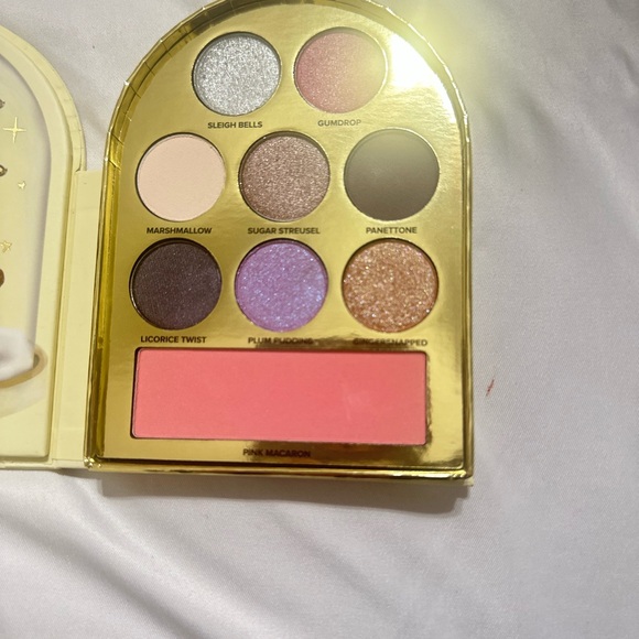 BRAND NEW✨ TOO FACED GINGER GIRL. LIMITED EDITION EYESHADOW PALETTE AND BLUSH - Picture 3 of 5